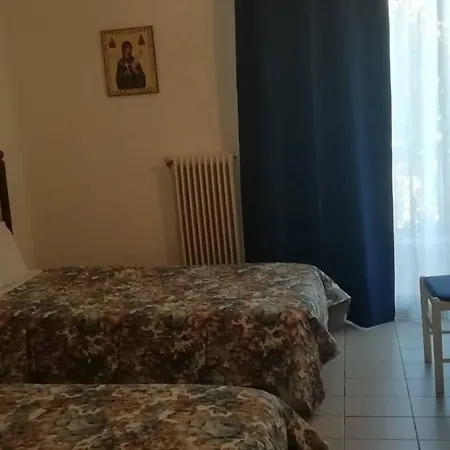 Xenios Zeus 2*